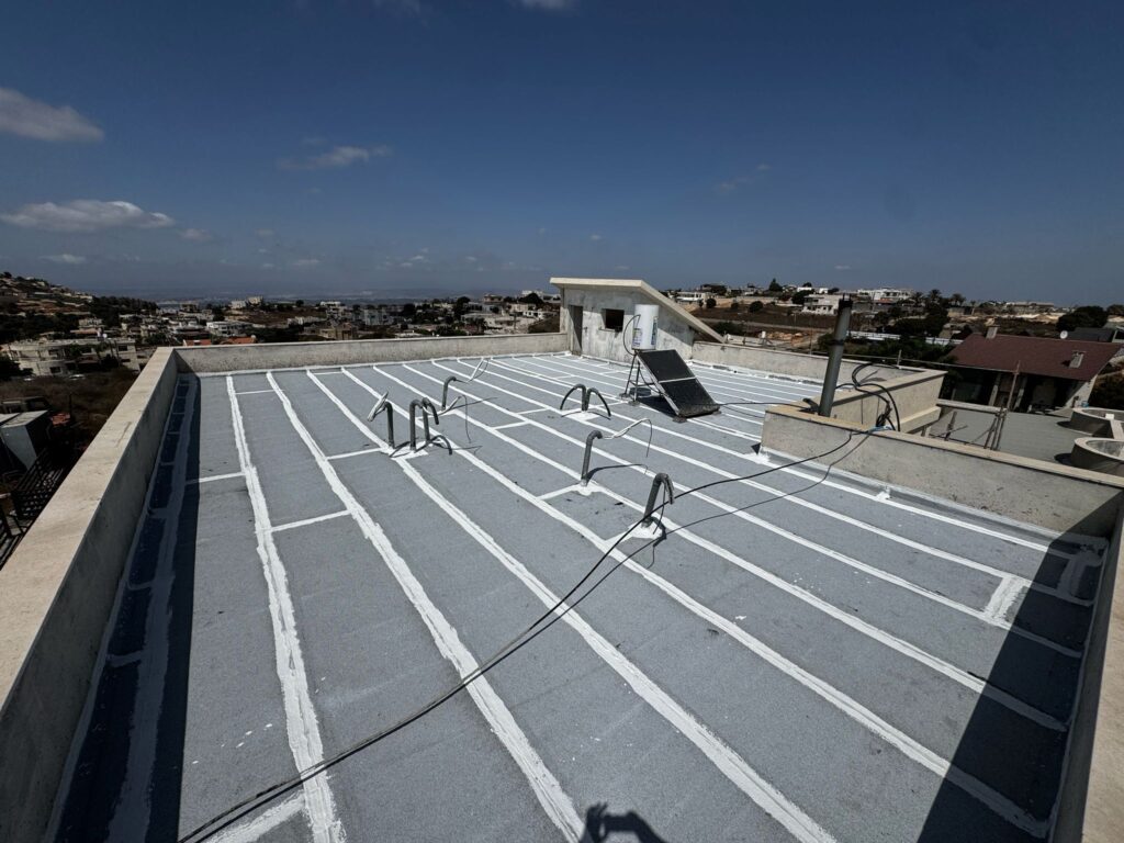 עבודת איטום גגות בעוספיה לאחר איטום מלא עם יריעות ביטומניות – מבט על כלל השטח