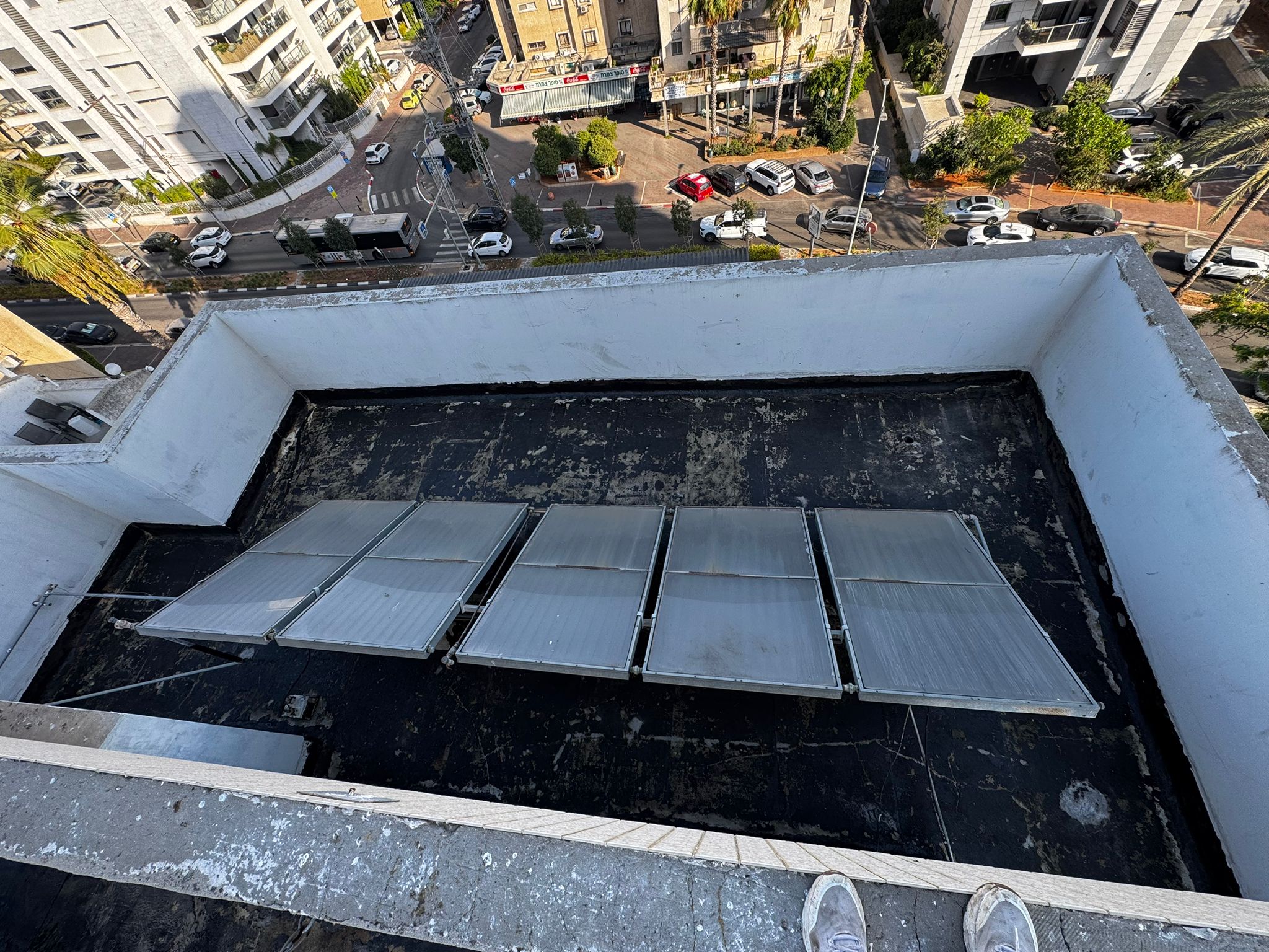 איטום גגות בהוד השרון – פרויקט מקצועי ברחוב מגדיאל 37 2 איטום גגות בהוד השרון – קילוף מלא