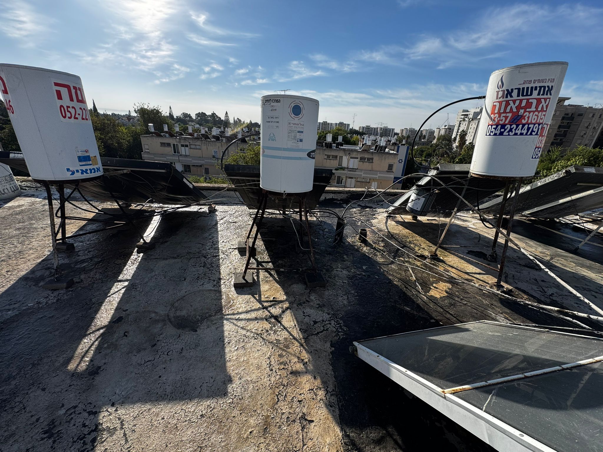 מוקדי חדירה סביב קולטים ודודים