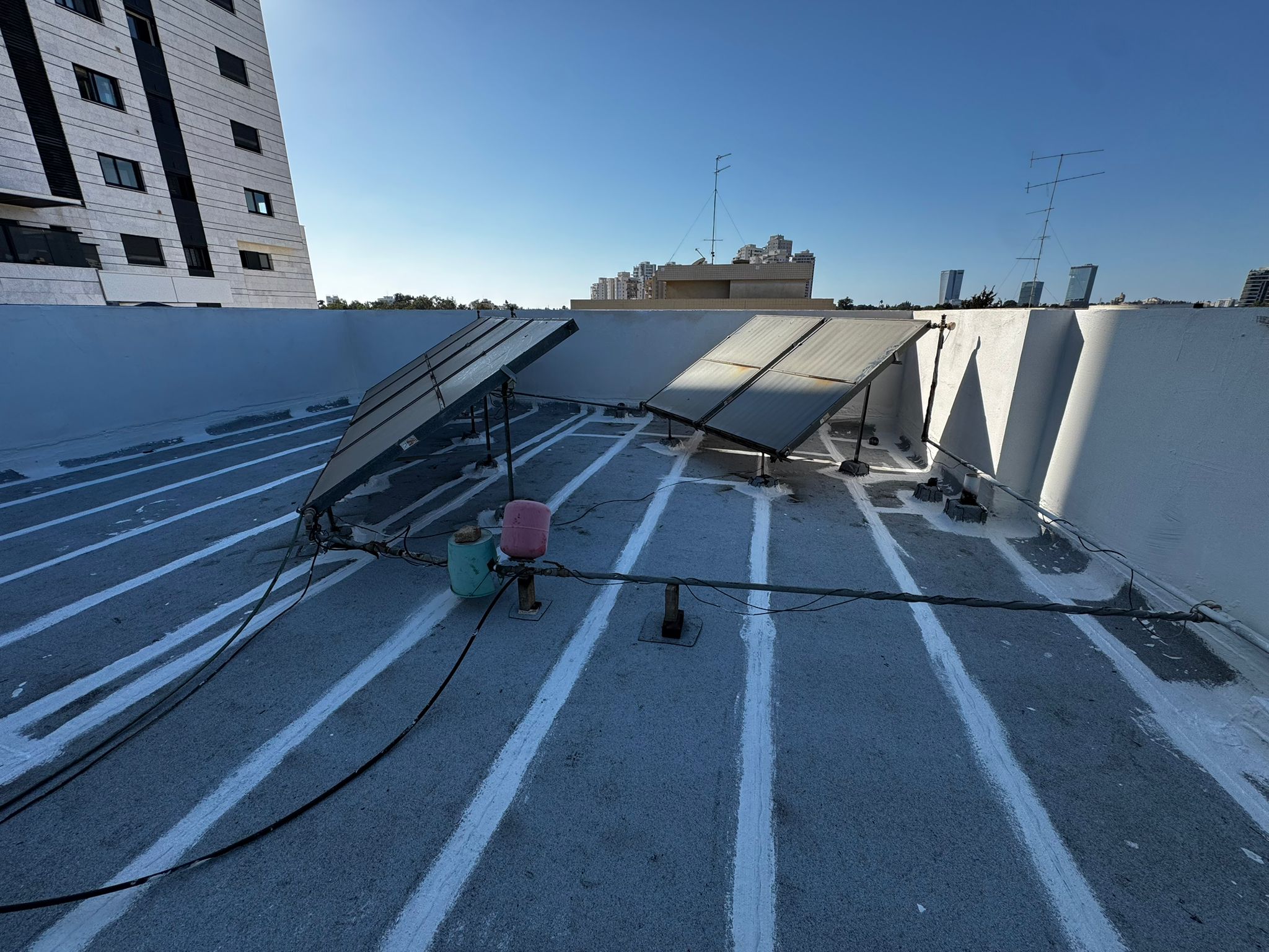 זווית נוספת של הגג המוגמר