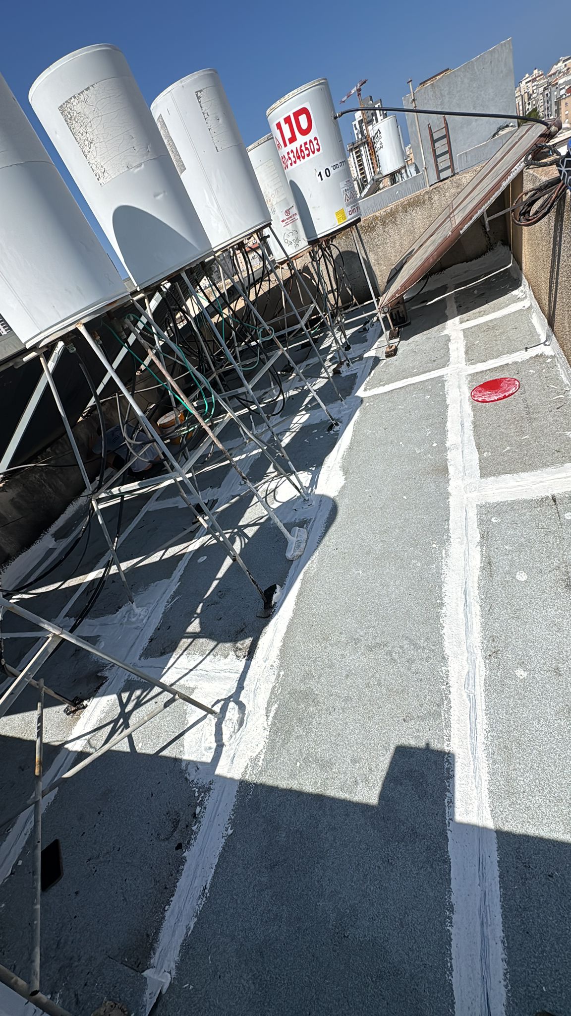 איטום גגות נתניה – מבט נוסף על הגג