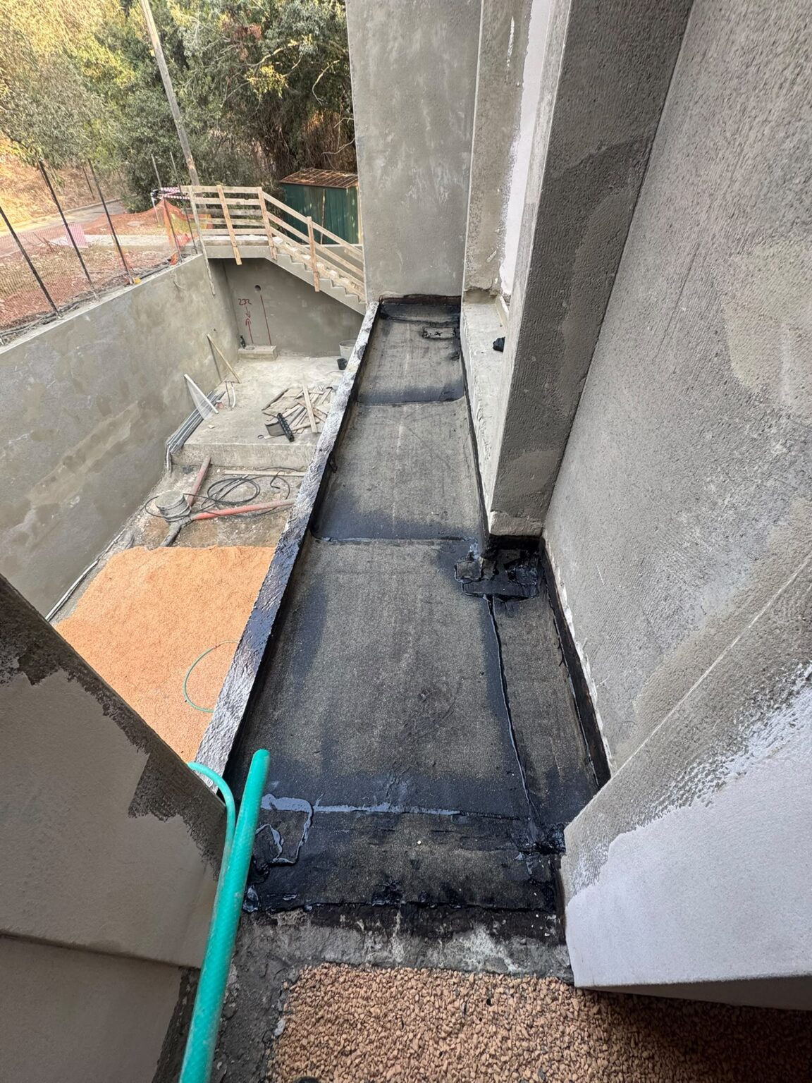 איטום מרפסת בתמרת